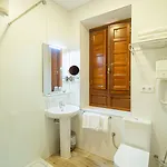 Loreto بيت ضيافة دينايا