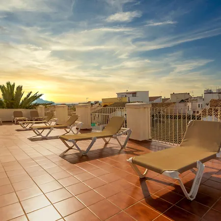 Loreto 招待所 德尼亚