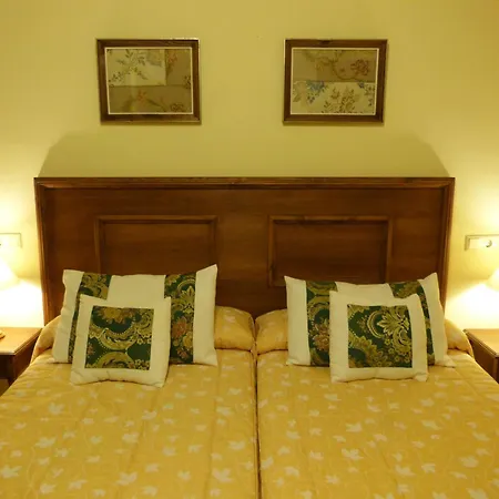 招待所 Loreto 4*
