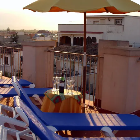 Loreto 게스트하우스 4*